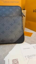 LOUIS VUITTON - TRIO MESSENGER - Image 3