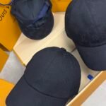 LOUIS VUITTON Monogram - Noir