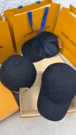 LOUIS VUITTON Monogram - Noir - Image 2