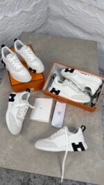 HERMES - BOUCING WHITE