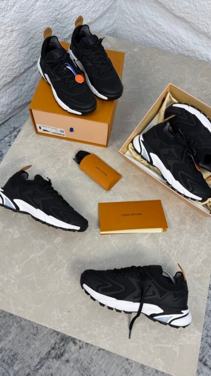 LOUIS VUITTON - TACTIC 2026