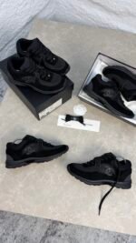 CHANEL RUNNER - BLACK