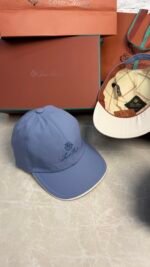 LORO PIANA - Skyeblue