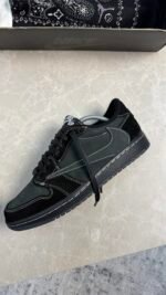NIKE Travis Scott x Air Jordan 1 Low - Black Phantom - Image 4
