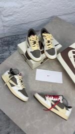 NIKE Travis Scott x Air Jordan 1 Low - OG Reverse Mocha