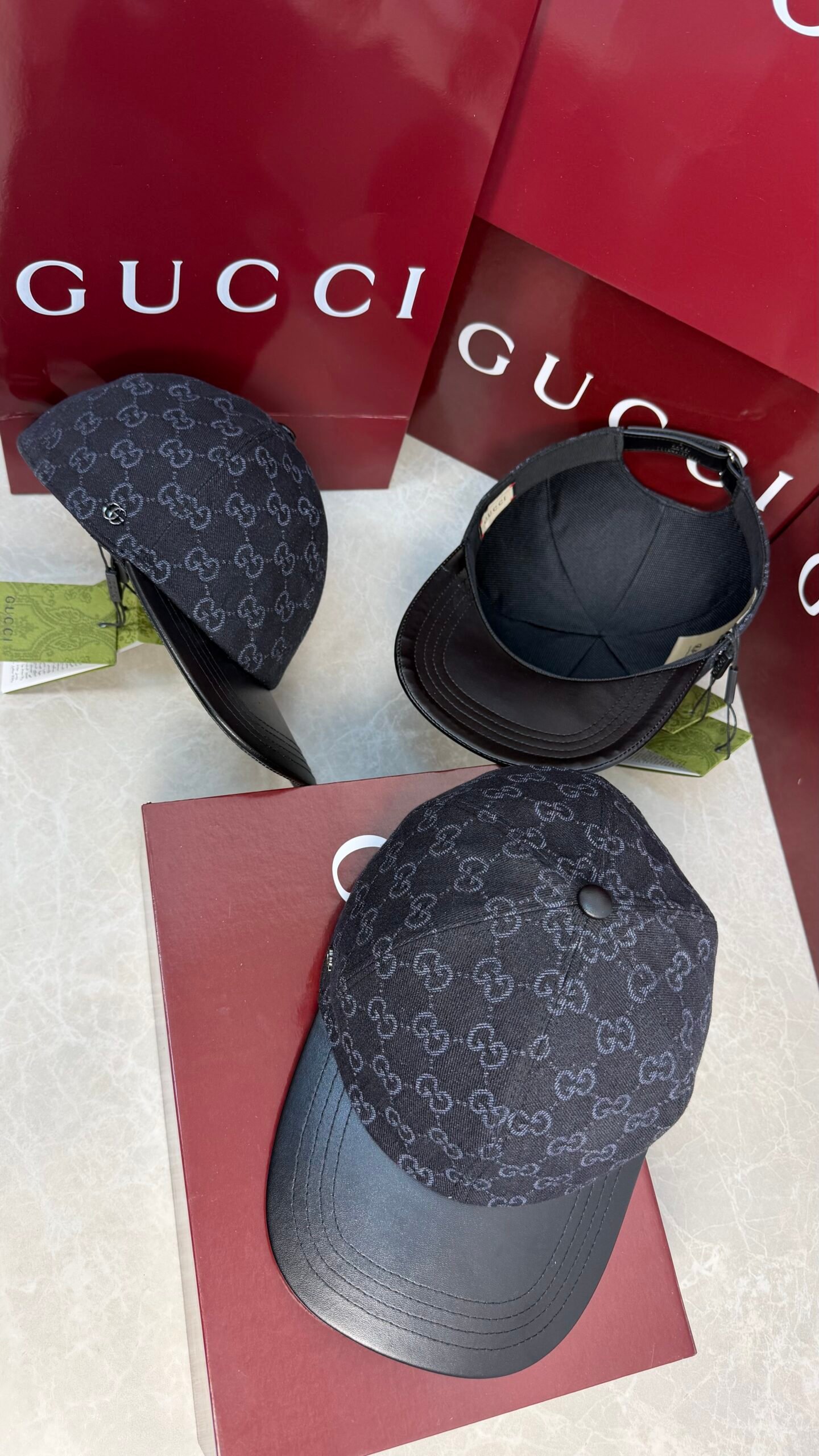 IMG_1069-scaled-1.jpeg GUCCI Dubai - Noir - Image 1