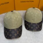 LOUIS VUITTON Get Ready – Beige