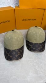 LOUIS VUITTON Get Ready – Beige
