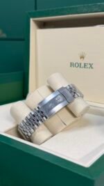 VSF Datejust Bleu Vif - 904L ACIER - Lunette Bracelet Jubilé - 32325 72PR - Image 5