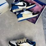 NIKE Travis Scott x Air Jordan 1 Low - Scott x Fragment