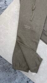 FOG ESSENTIALS - FIT FLEECE - Image 2