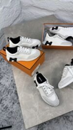 HERMES BOUCING - WHITE & DEEP BLUE - Image 4